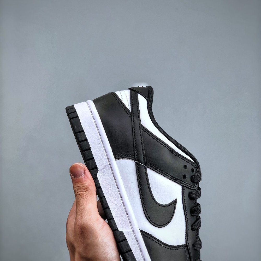Nike Dunk Low Retro White Black Panda Women Size 6.5 - Picture 8 of 9